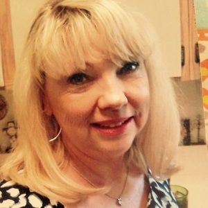 Meet your Posher, Deborah