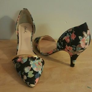 Qupid Floral Heels