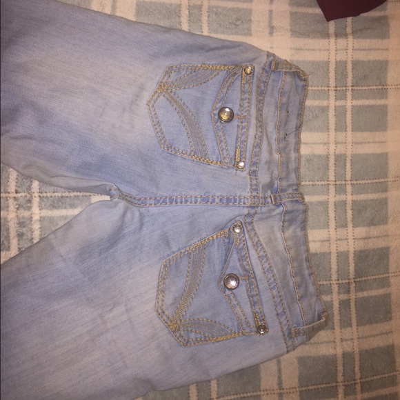 Jeans - Picture 3 of 3