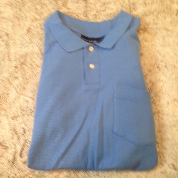 Mens pullover, button collar with pocket