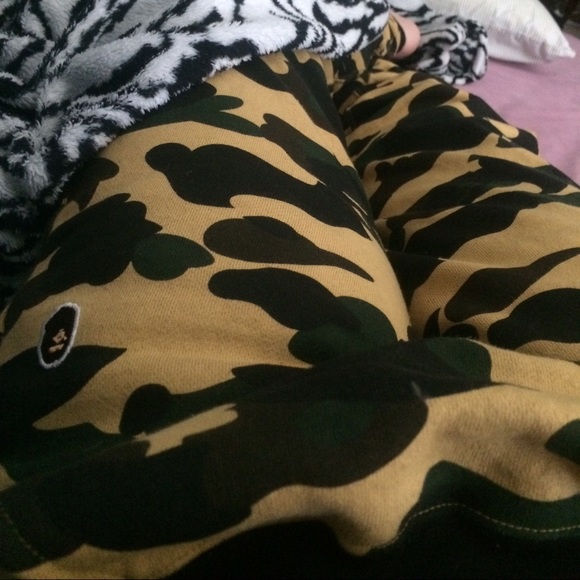 Bape Joggers - Picture 3 of 3