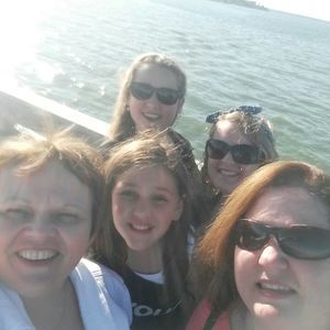 Meet your Posher, Julie