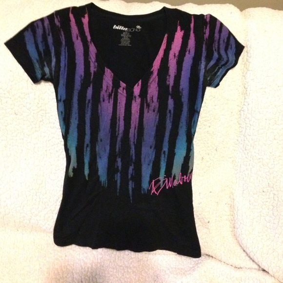 Billabong tshirt