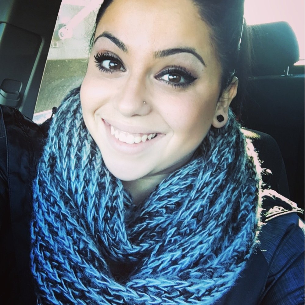 Meet your Posher, Lauren