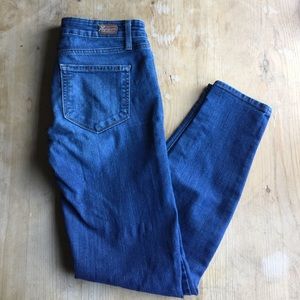 Paige Skyline Skinny Peg Jeans