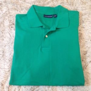 Mens pullover, short sleeve, button collar shirt