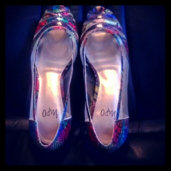 Gorgeous pumps