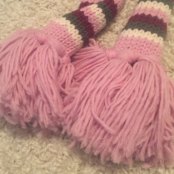 Scarf - Picture 3 of 3