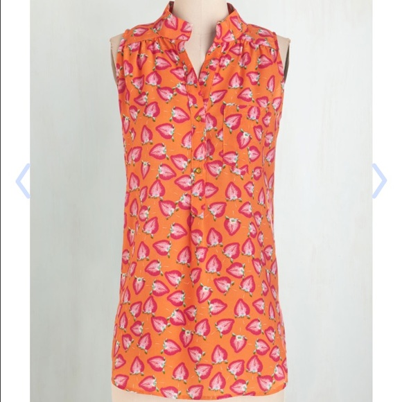 ModCloth strawberries and gleam shirt