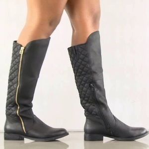 🆕 Steve Madden quilted black tall boots 🆕
