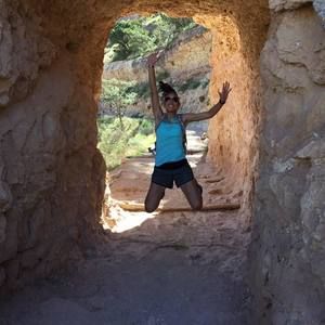 Meet your Posher, Caitlin