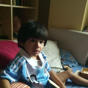 Meet your Posher, Shuk