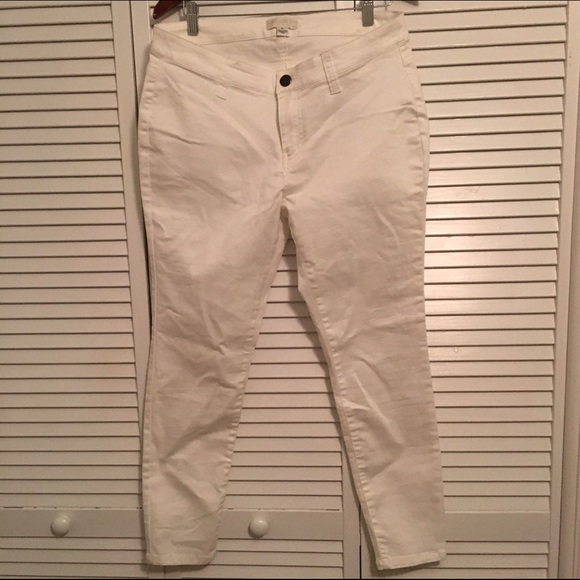 Forever 21 Stretch Skinny Jeans