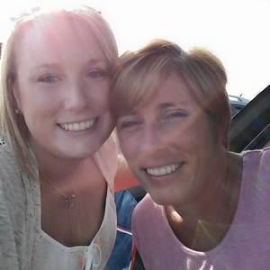 Meet your Posher, Lyndsie