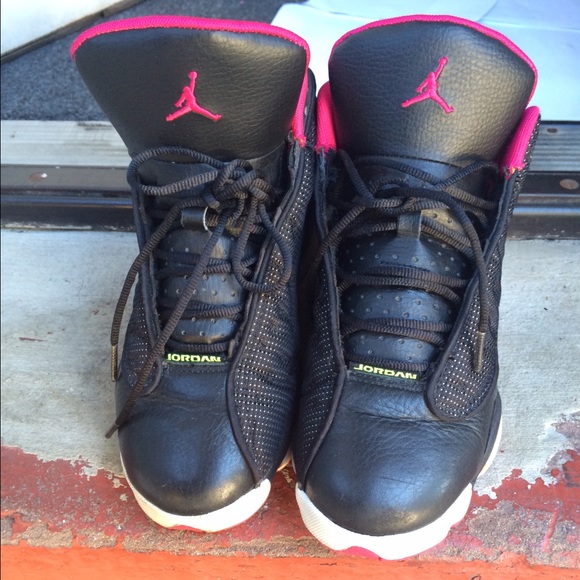 Air Jordan Xlll GS Black/Voltage Cherry