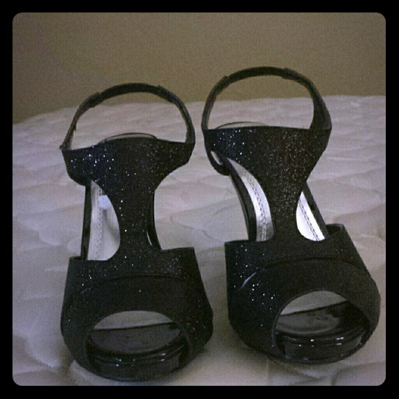 Black glittery heels