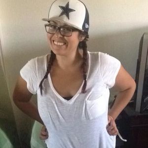 Meet your Posher, Maira