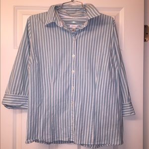 Croft & Barrow mid sleeve button up