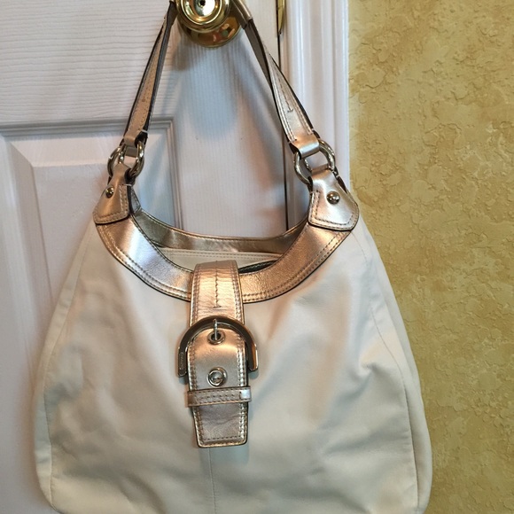Used Coach Purses - Etsy Coach leather purse.  Used one time.