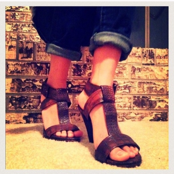 Foreign Snake Skin heels!