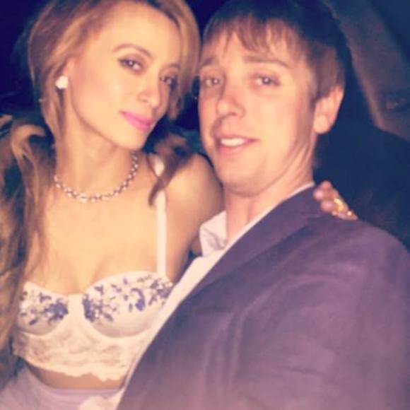 Meet your Posher, Anna - Picture 2 of 3