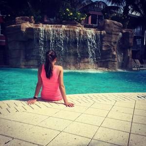 Meet your Posher, Joy