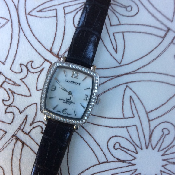 Crystal embellished watch with MOP face J. Laurent - Picture 2 of 4