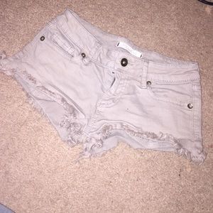 Bull head khaki shorts!