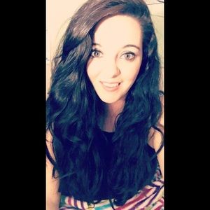 Meet your Posher, Katelyn