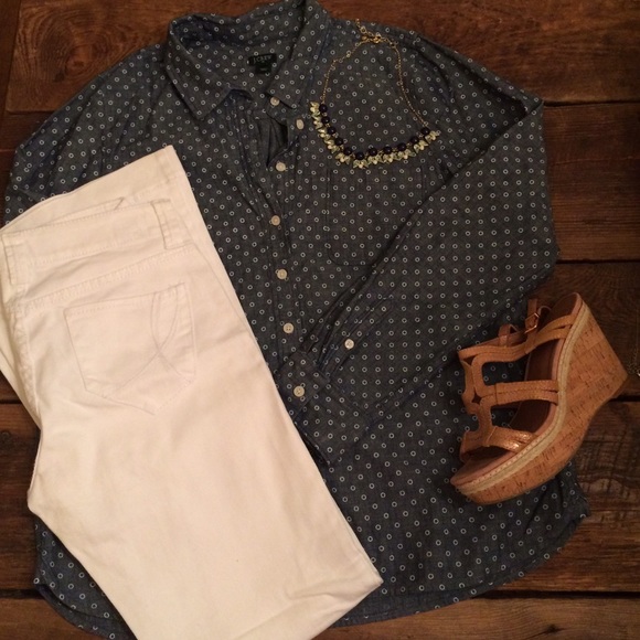 IT! White Jeans