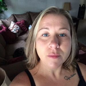 Meet your Posher, Stacy