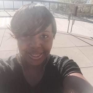 Meet your Posher, Rita