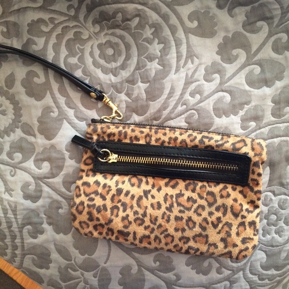 Express leopard wristlet