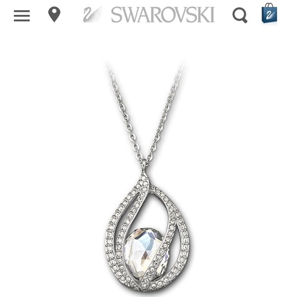 NEVER WORN Swarovski Necklace