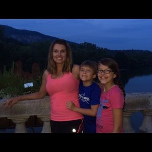 Meet your Posher, Monica