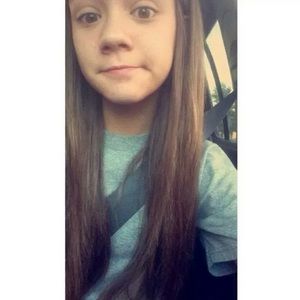 Meet your Posher, Raylee