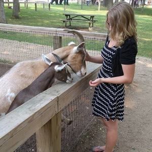 Meet your Posher, Ashley