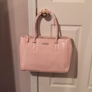 Non sized peach colored purse from NY and Company
