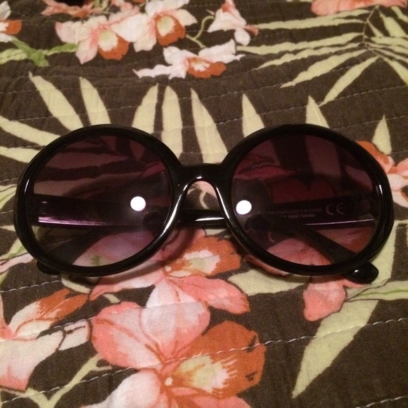 sunglasses 🌞