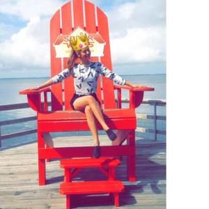 Meet your Posher, Josie abigail