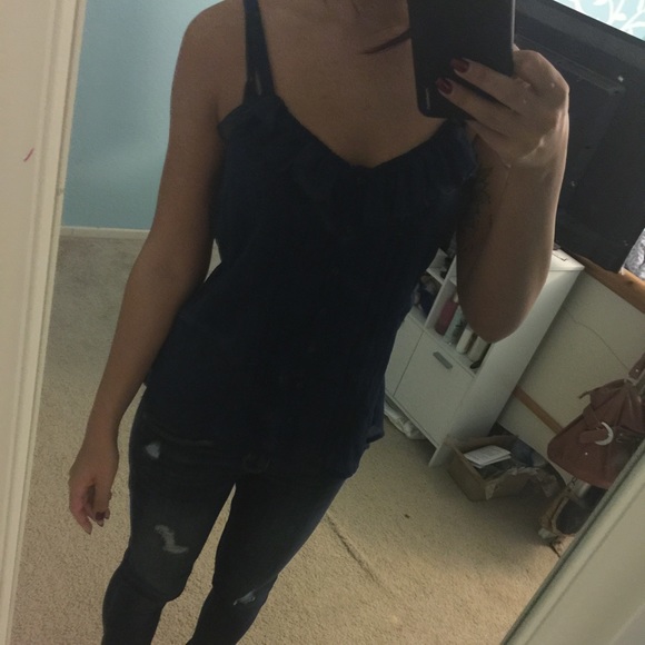 Top - Picture 2 of 2