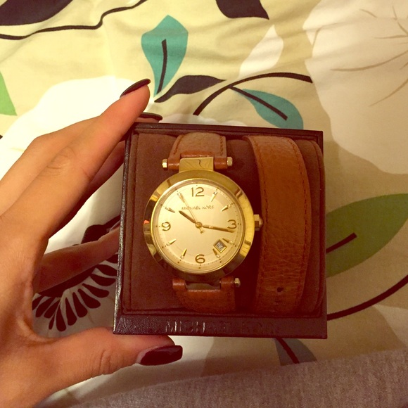 Selling my Michael Kors watch!