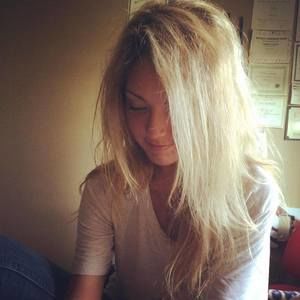 Meet your Posher, Monique