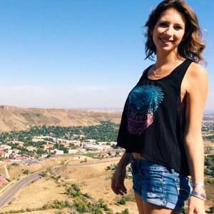 Meet your Posher, Marie