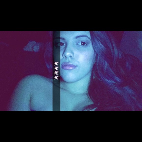 Meet your Posher, Harmoni - Picture 2 of 4