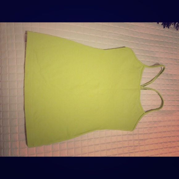 🍋Lululemon Power Y Tank