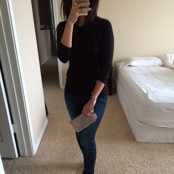 Lilac Coach Wristlet - Picture 3 of 4