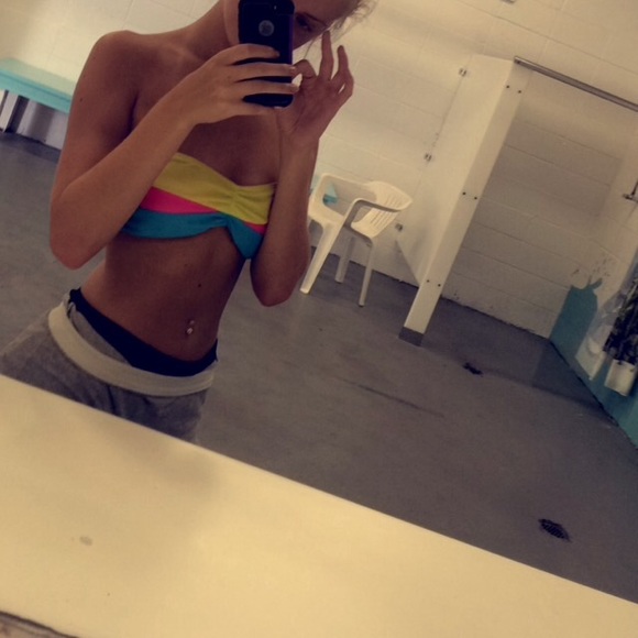 Strapless Bikini Top