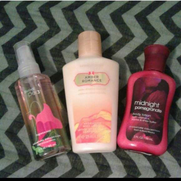Lotion/perfume bundle