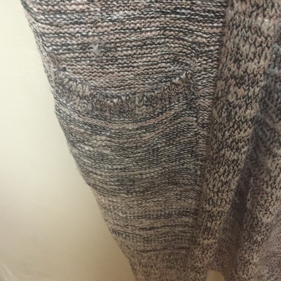 Millau long sweater colors pink white black - Picture 5 of 7